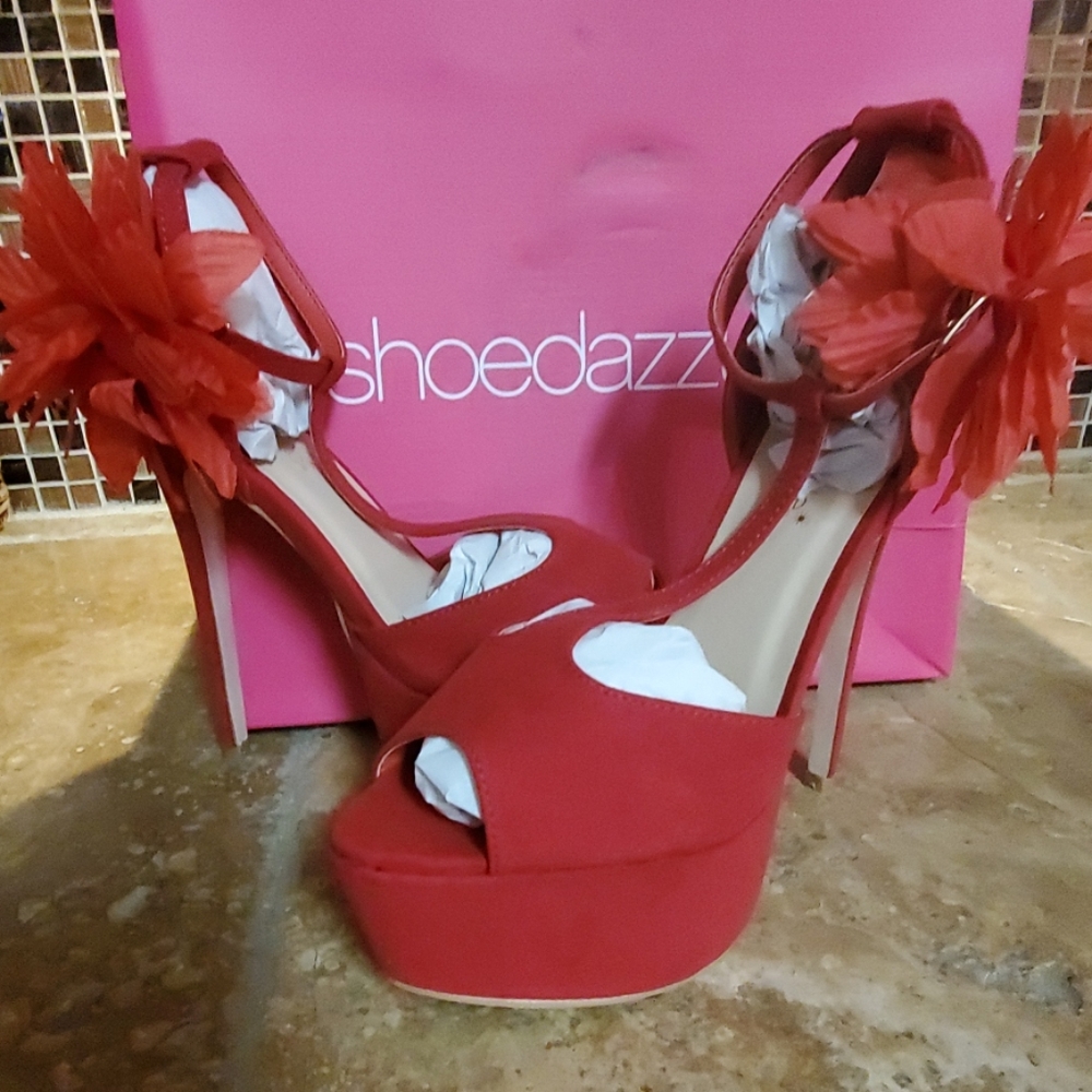 Red heels with flower detail